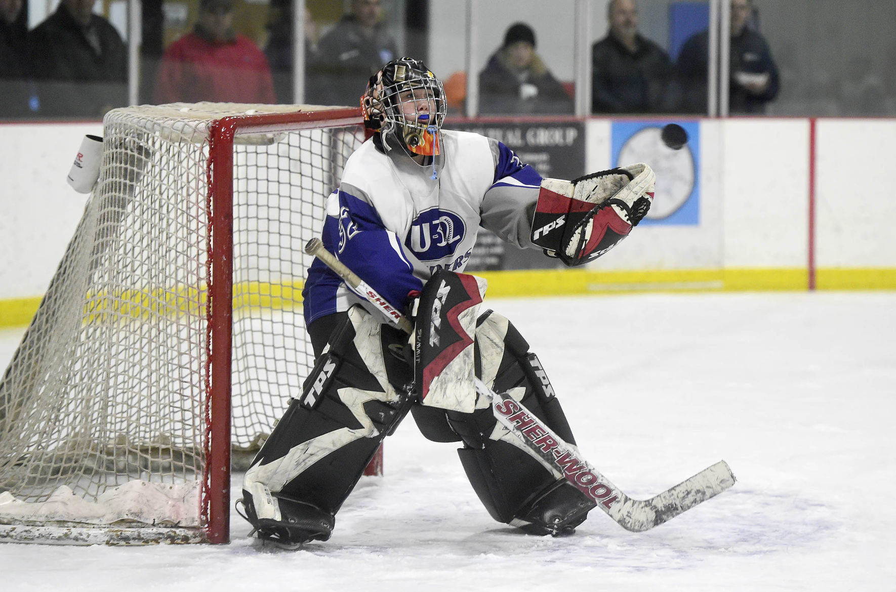 20190103_bta_U32 GHockey 2